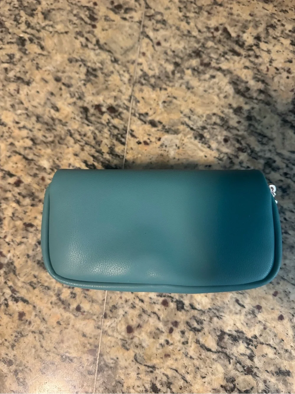 Brand New La Mer Leather Cosmetic Pouch